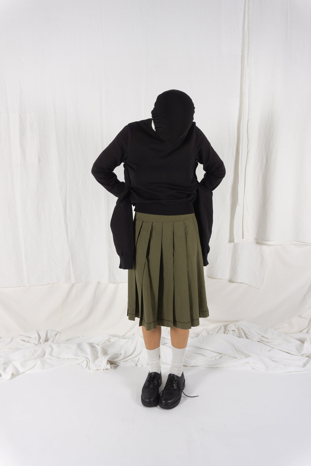 Comme des Garçons A/W 2010 skirt – side view | Recente Studio