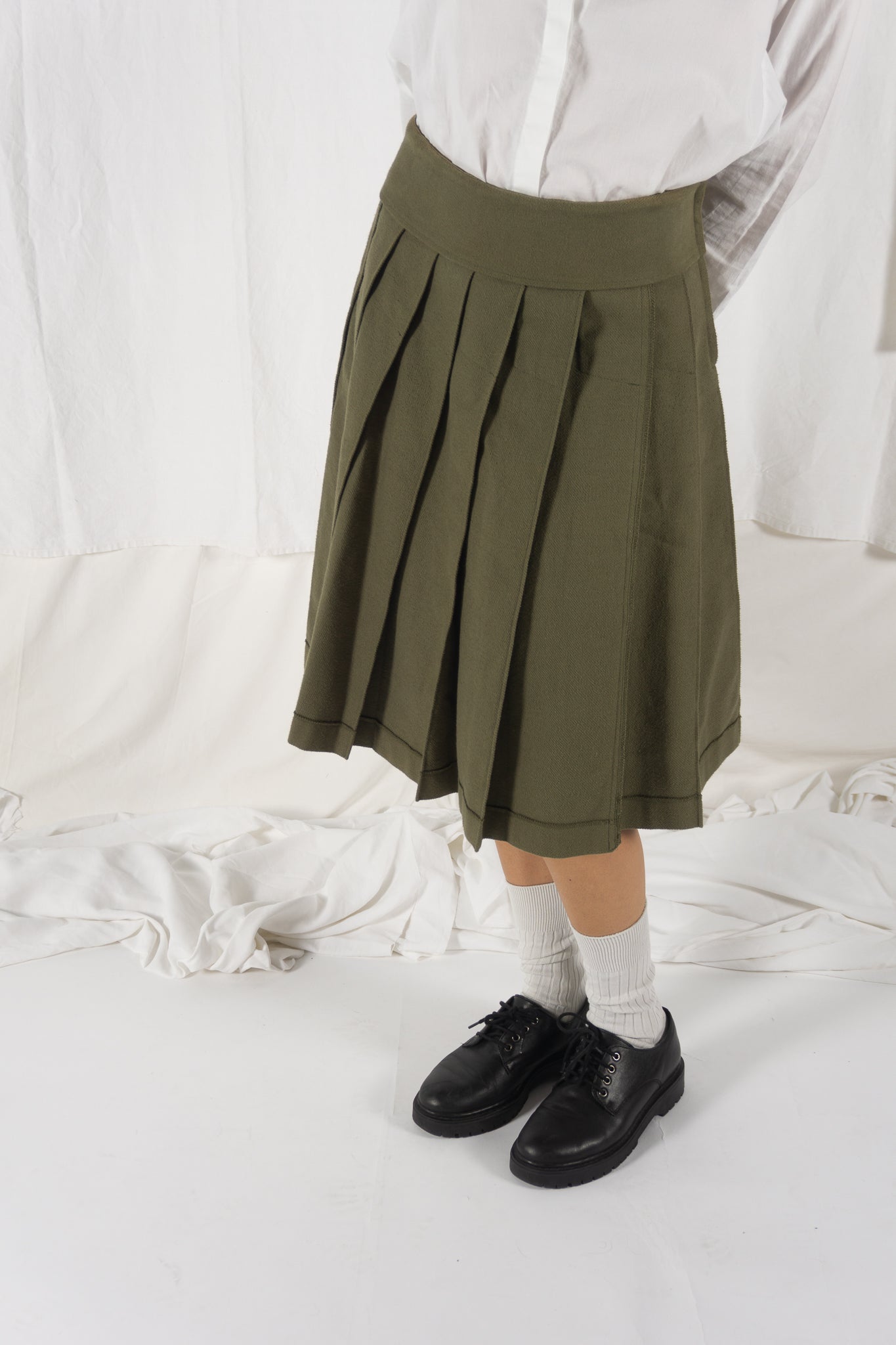 Comme des Garçons AW10 skirt – back view | Recente Studio