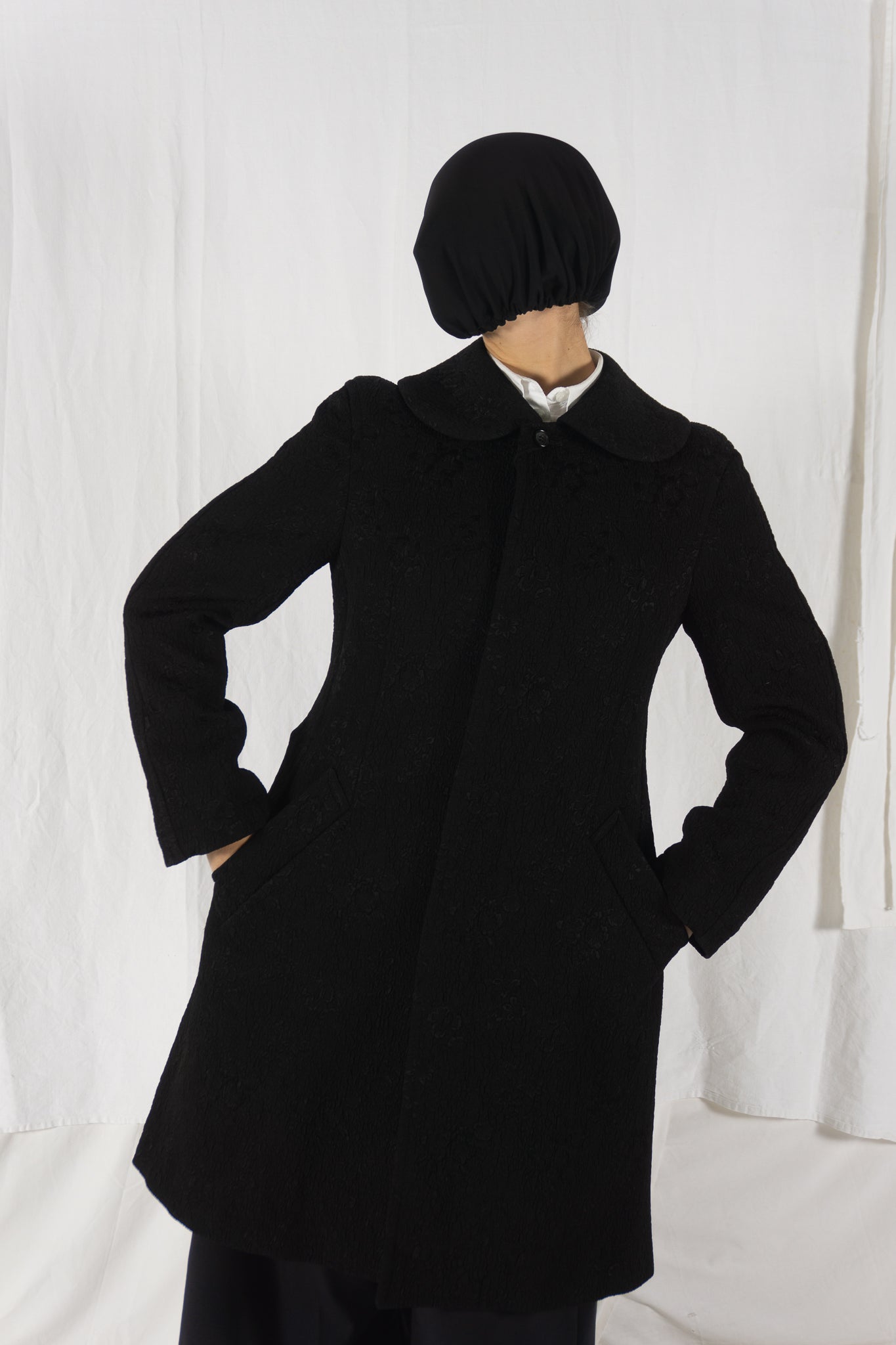 Comme des Garçons AW08 embossed flowers coat – back view | Recente Studio
