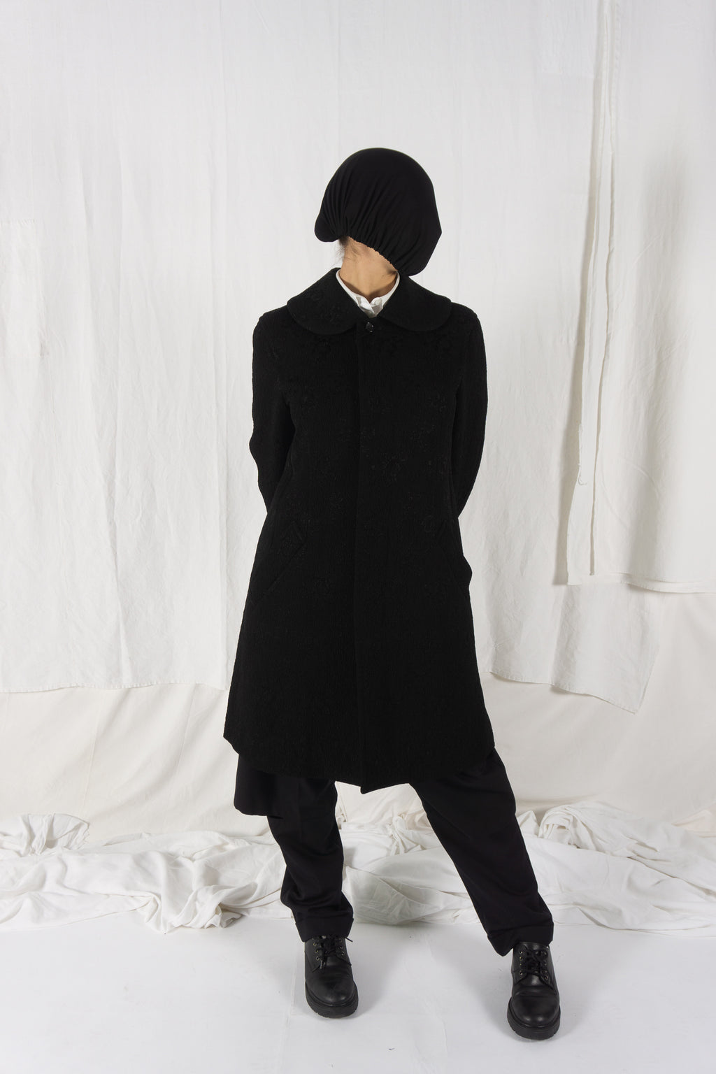 Comme des Garçons AW08 embossed flowers coat – close-up | Recente Studio