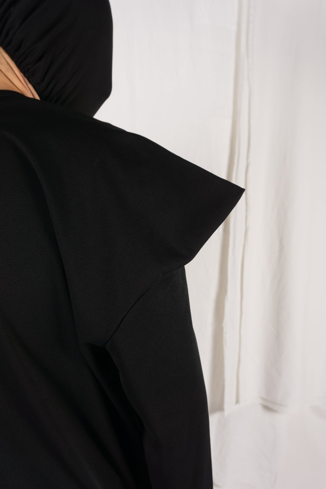 Comme des Garçons Homme Plus AW23 shirt – shoulder detail | Recente Studio