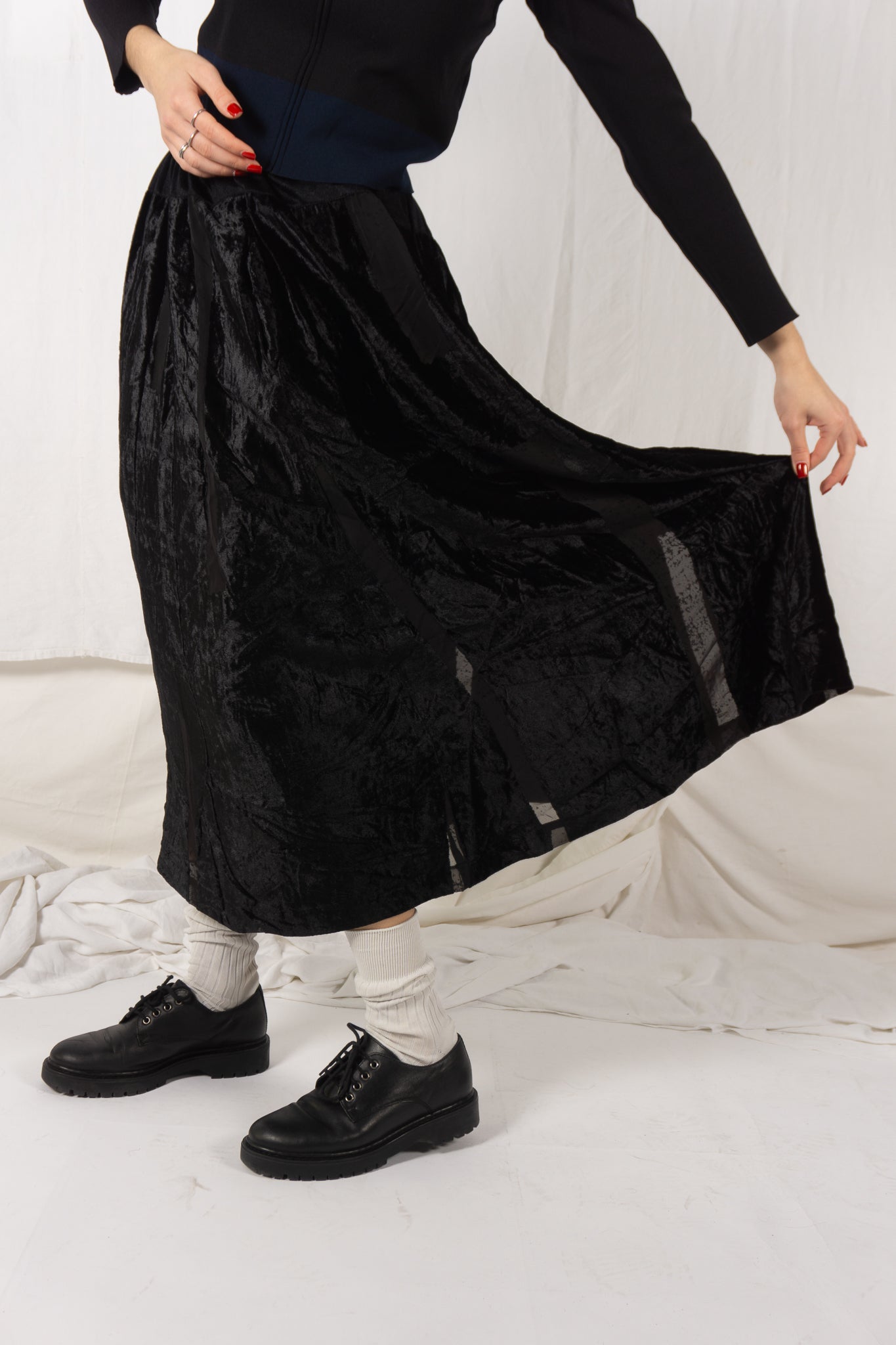 Comme des Garçons 1980s long skirt – back view | Recente Studio