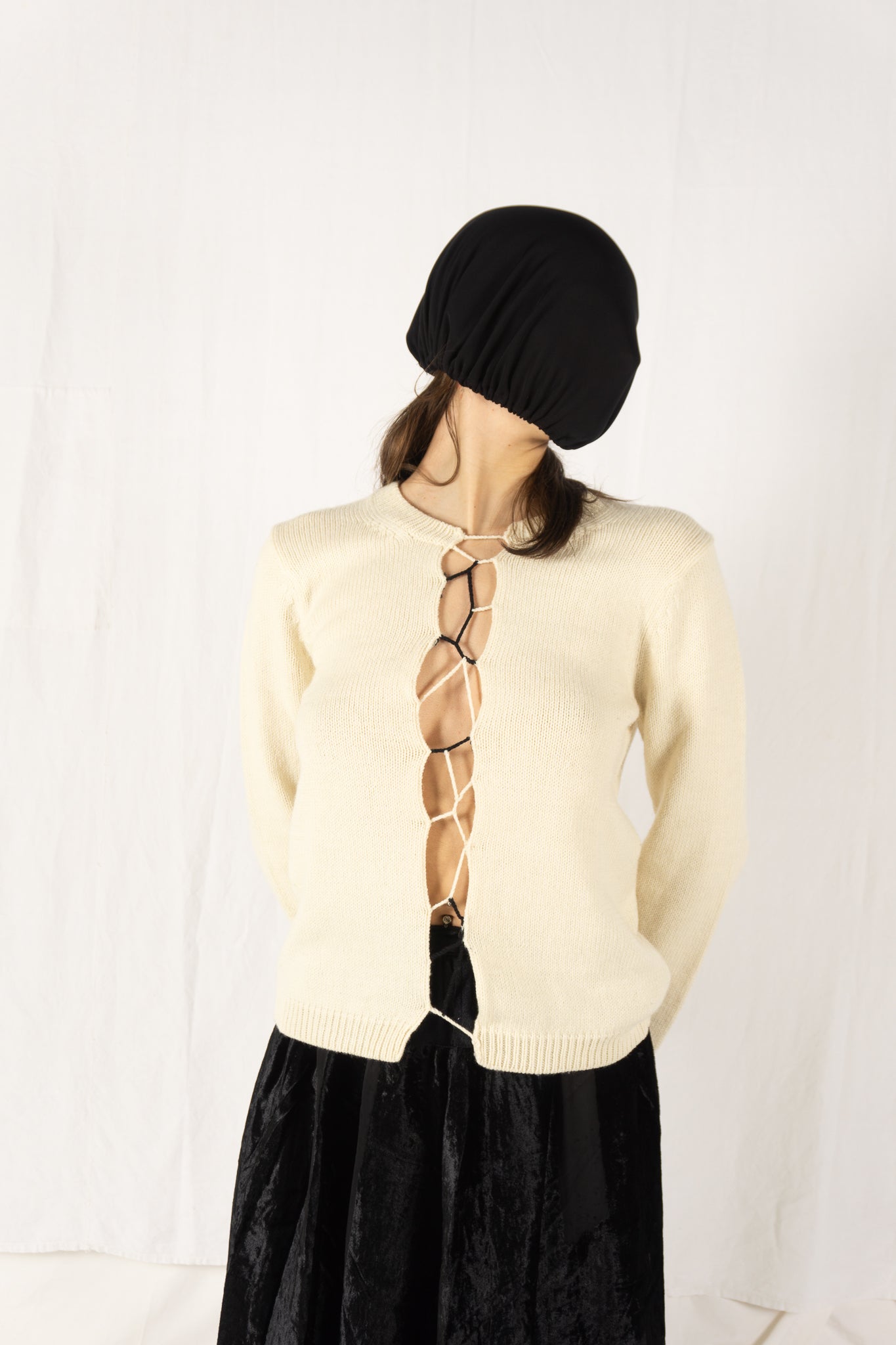 Comme des Garçons A/W 2001 sweater – front view | Recente Studio