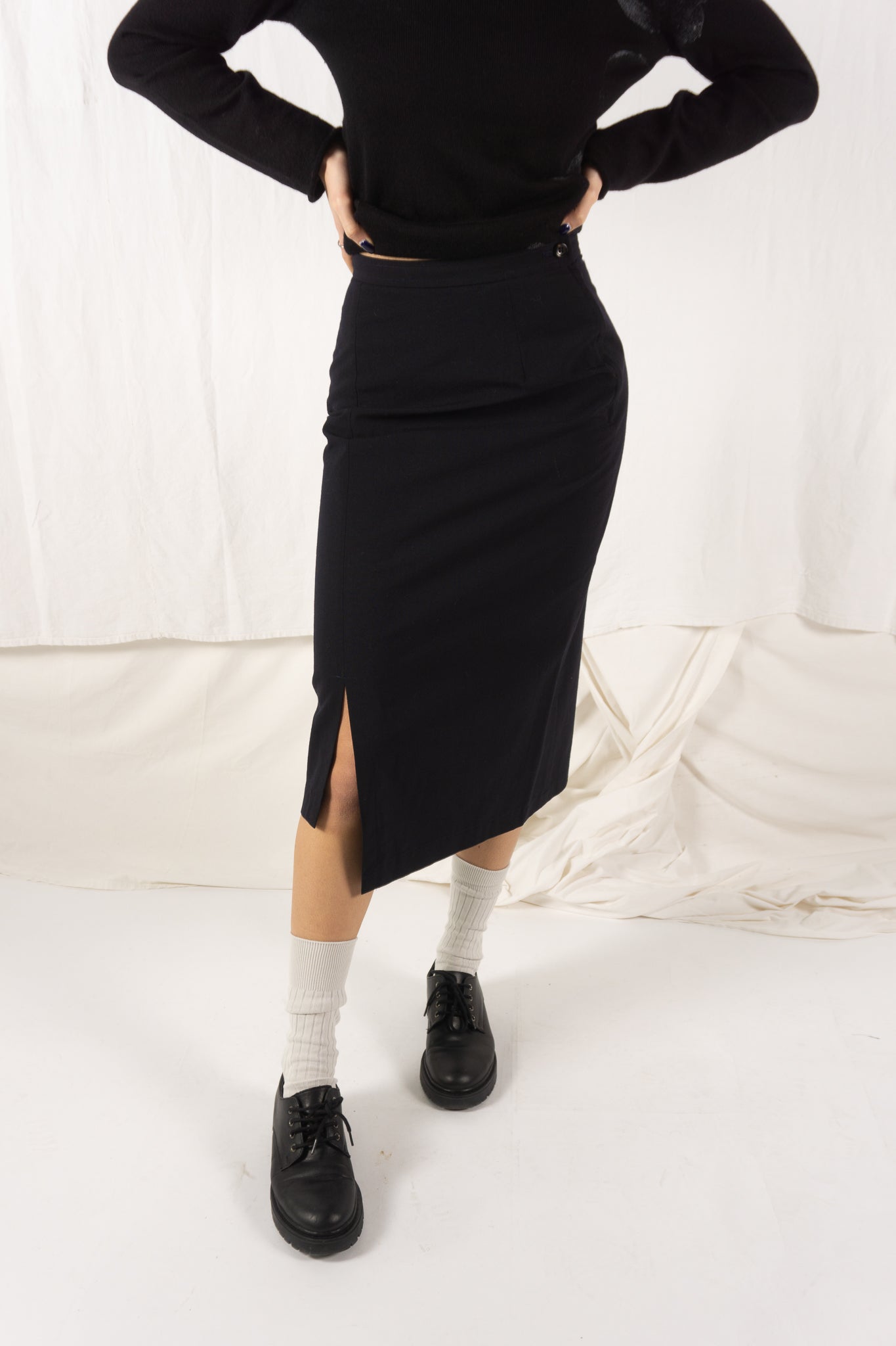 Comme des Garçons 1980s asymmetric skirt – front view | Recente Studio