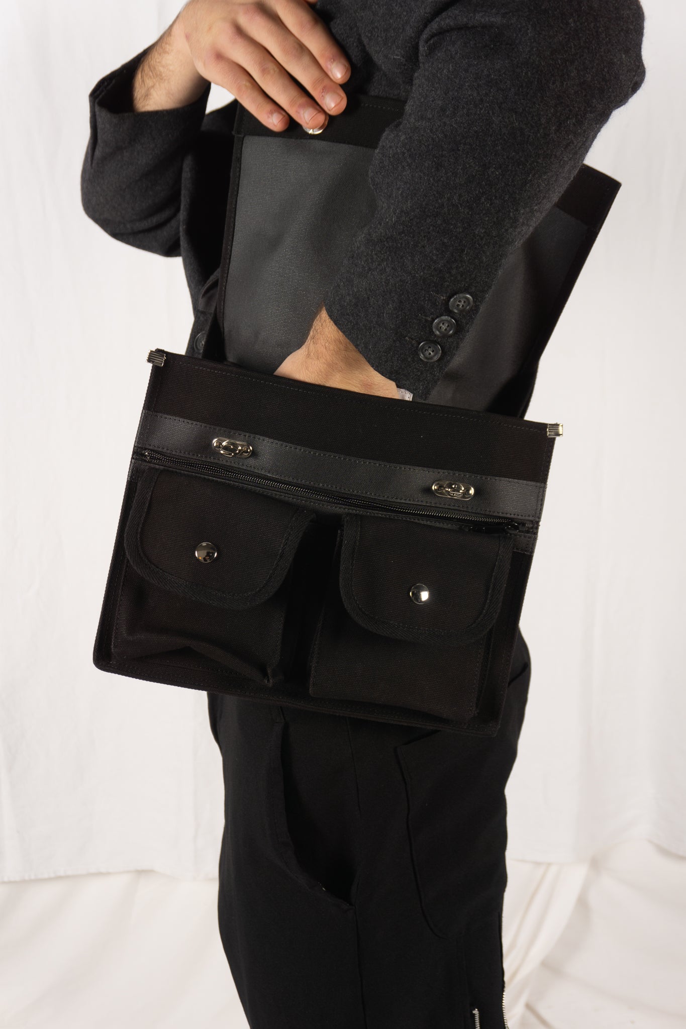Comme des Garçons Homme shoulder bag – interior view | Recente Studio