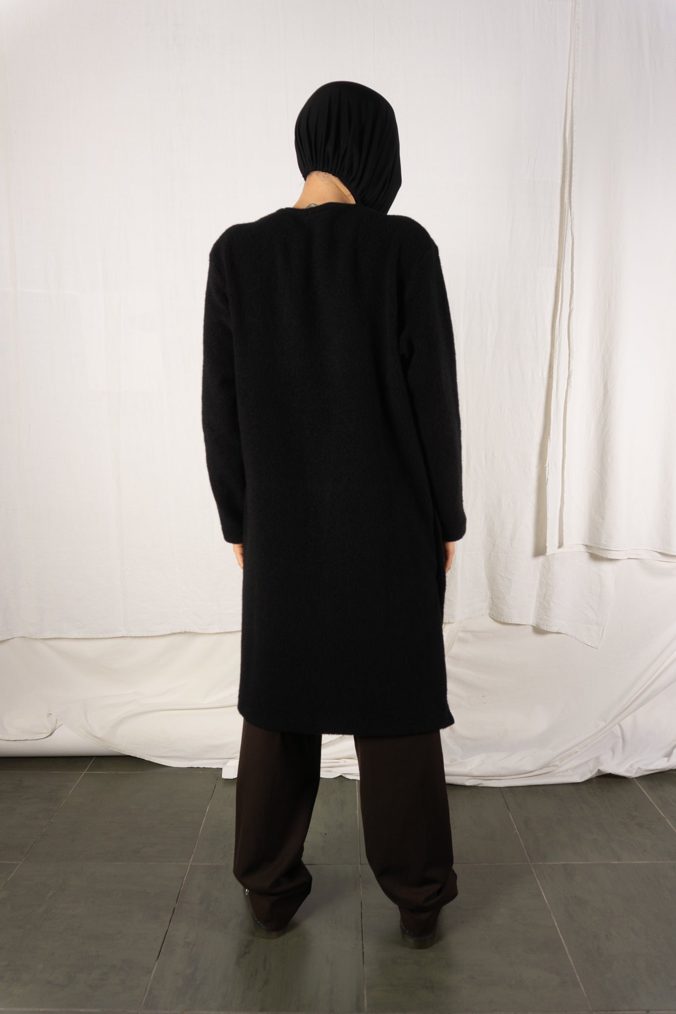 Yohji Yamamoto Pour Homme A/W 2017 long jumper – side view | Recente Studio