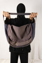Comme des Garçons Homme Plus 2000s shoulder bag purple – close-up | Recente Studio