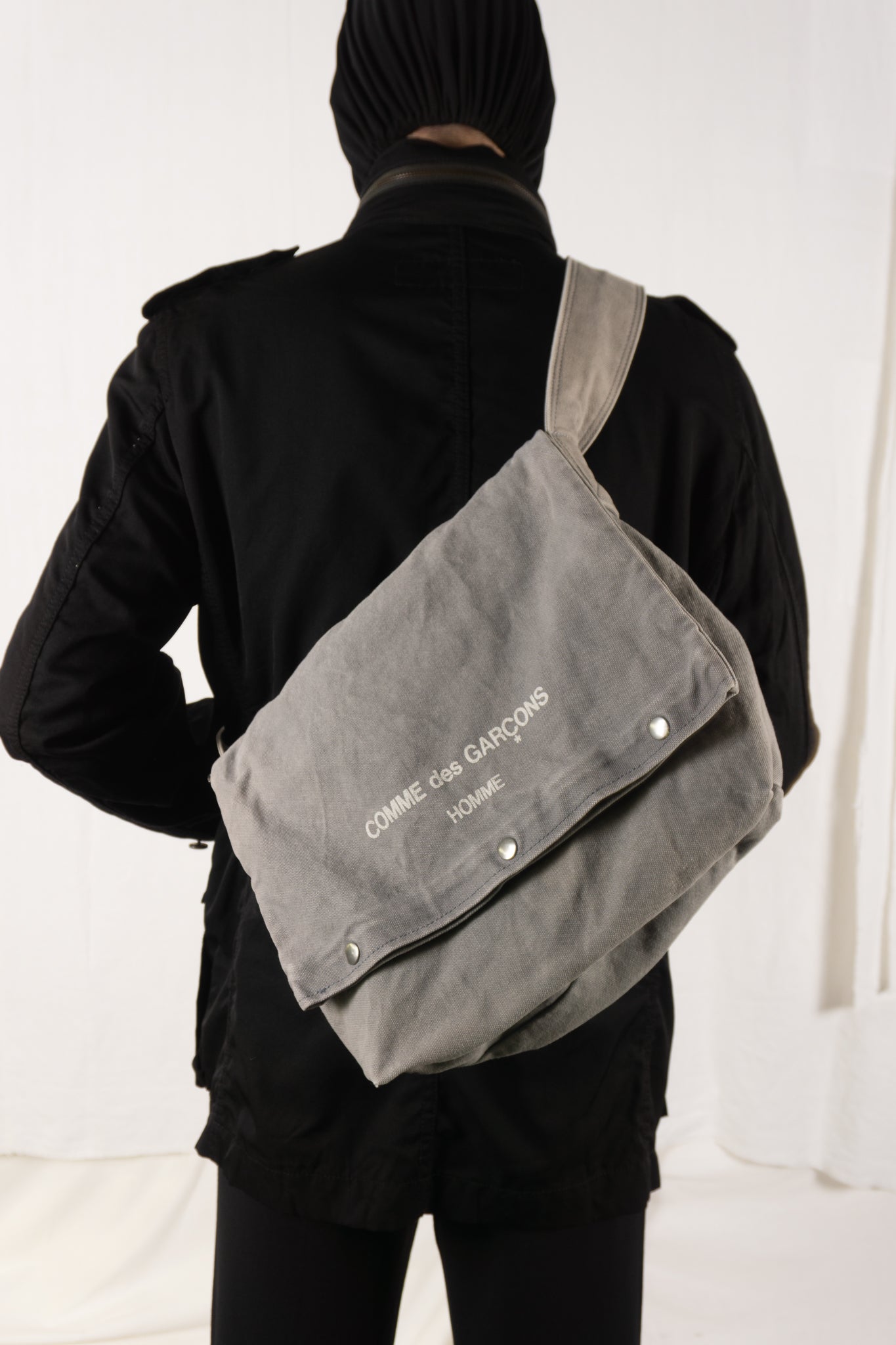 Comme des Garçons Homme 2000s studded shoulder bag – side view | Recente Studio