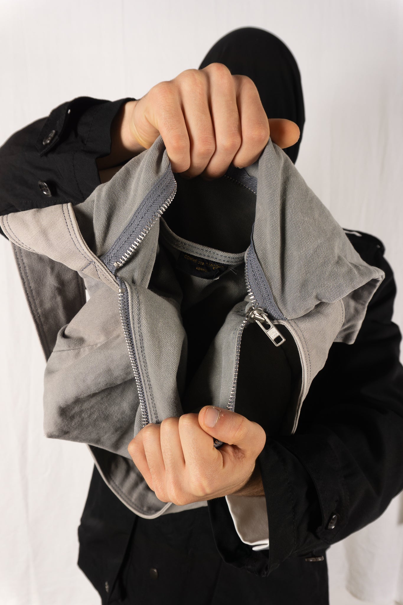 Comme des Garçons Homme 2000s studded shoulder bag – close-up | Recente Studio