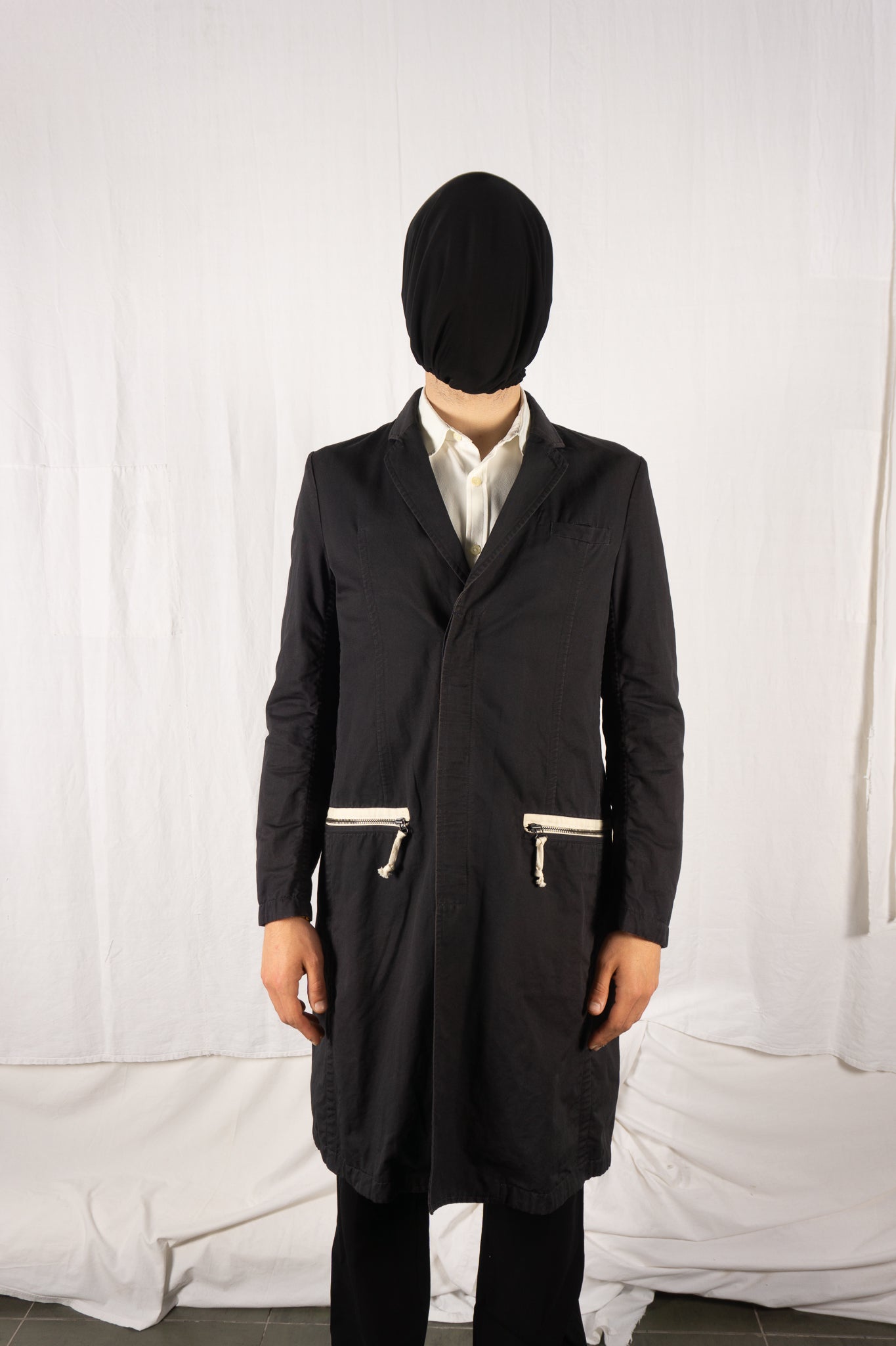 John Undercover S/S 2004 trench coat – front view | Recente Studio