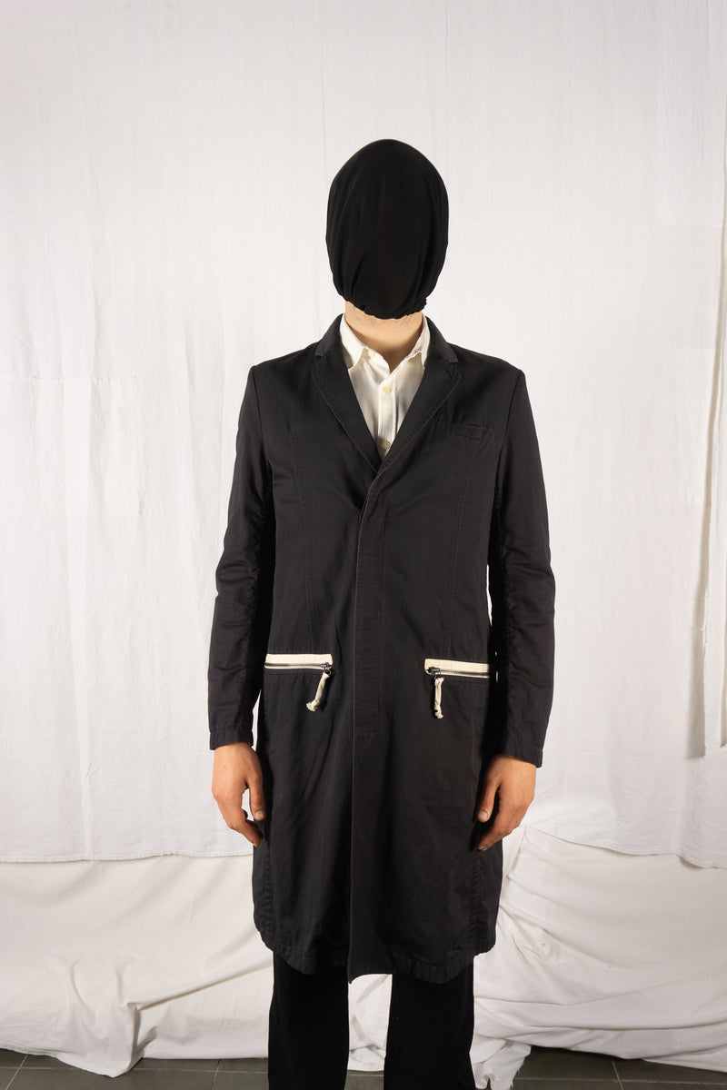 John Undercover S/S 2004 trench coat – front view | Recente Studio
