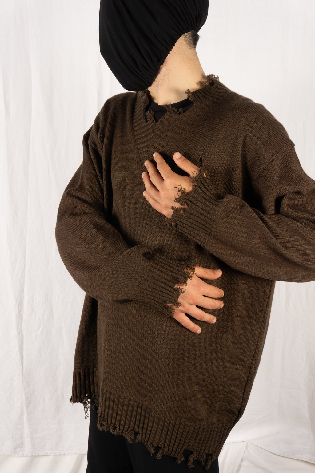 S'YTE Yohji Yamamoto distressed sweater – detail | Recente Studio