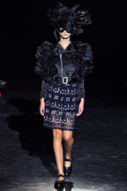 Junya Watanabe SS12 feather jacket – runway | Recente Studio