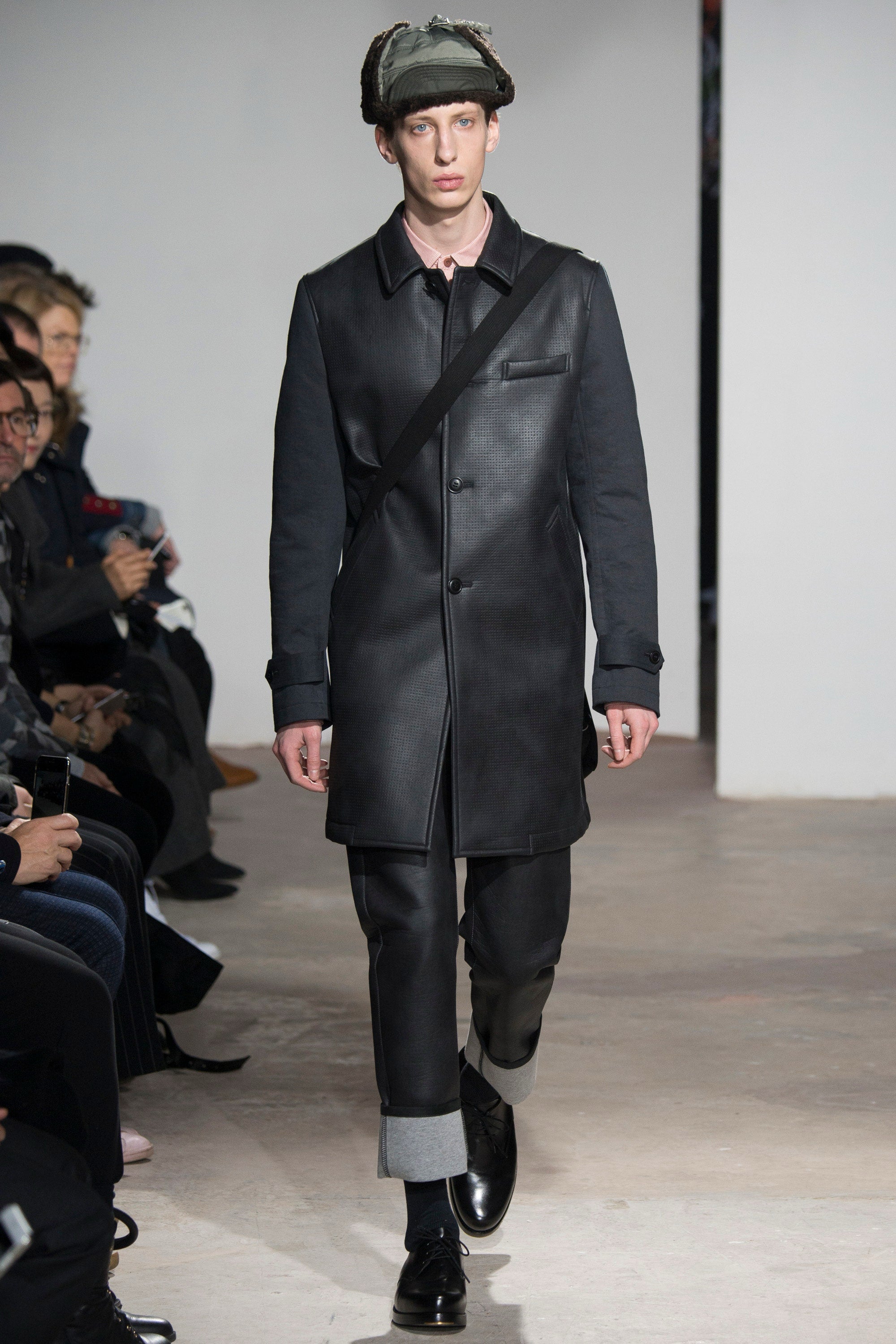 Junya Watanabe Man AW16 coat – runway look | Recente Studio