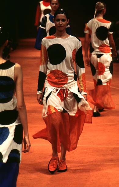 Issey Miyake SS97 rare top – back view | Recente Studio