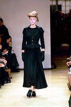 Junya Watanabe AW99 pleated skirt – back view | Recente Studio