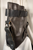 Y's Yohji Yamamoto 1990s leather belt bag – detail view | Recente Studio