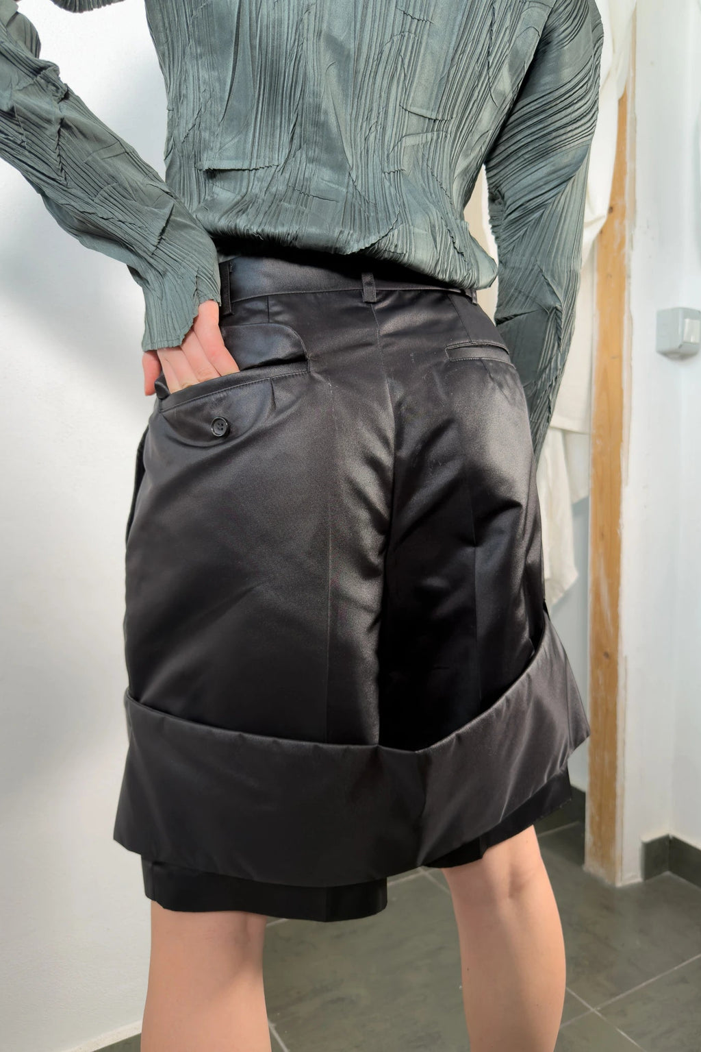 Comme des Garçons SS11 asymmetrical shorts – back view | Recente Studio