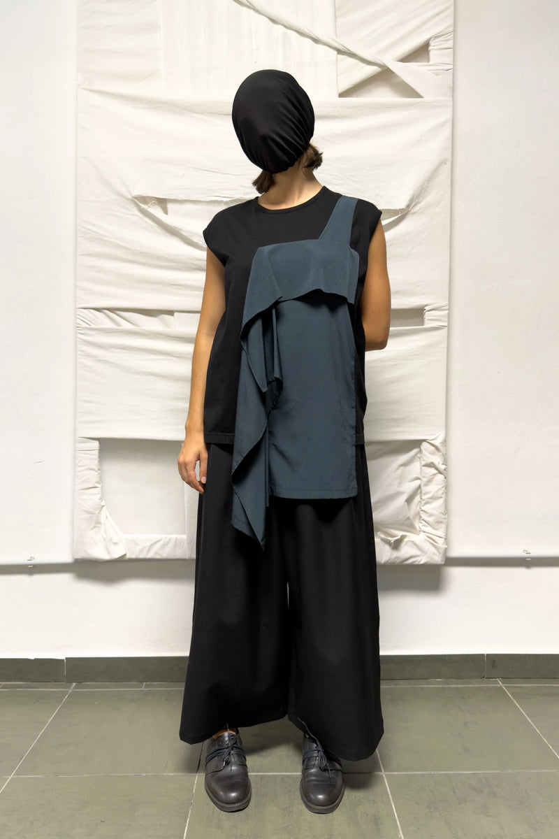 Y's Yohji Yamamoto 1990s asymmetrical sleeveless t-shirt – front view | Recente Studio