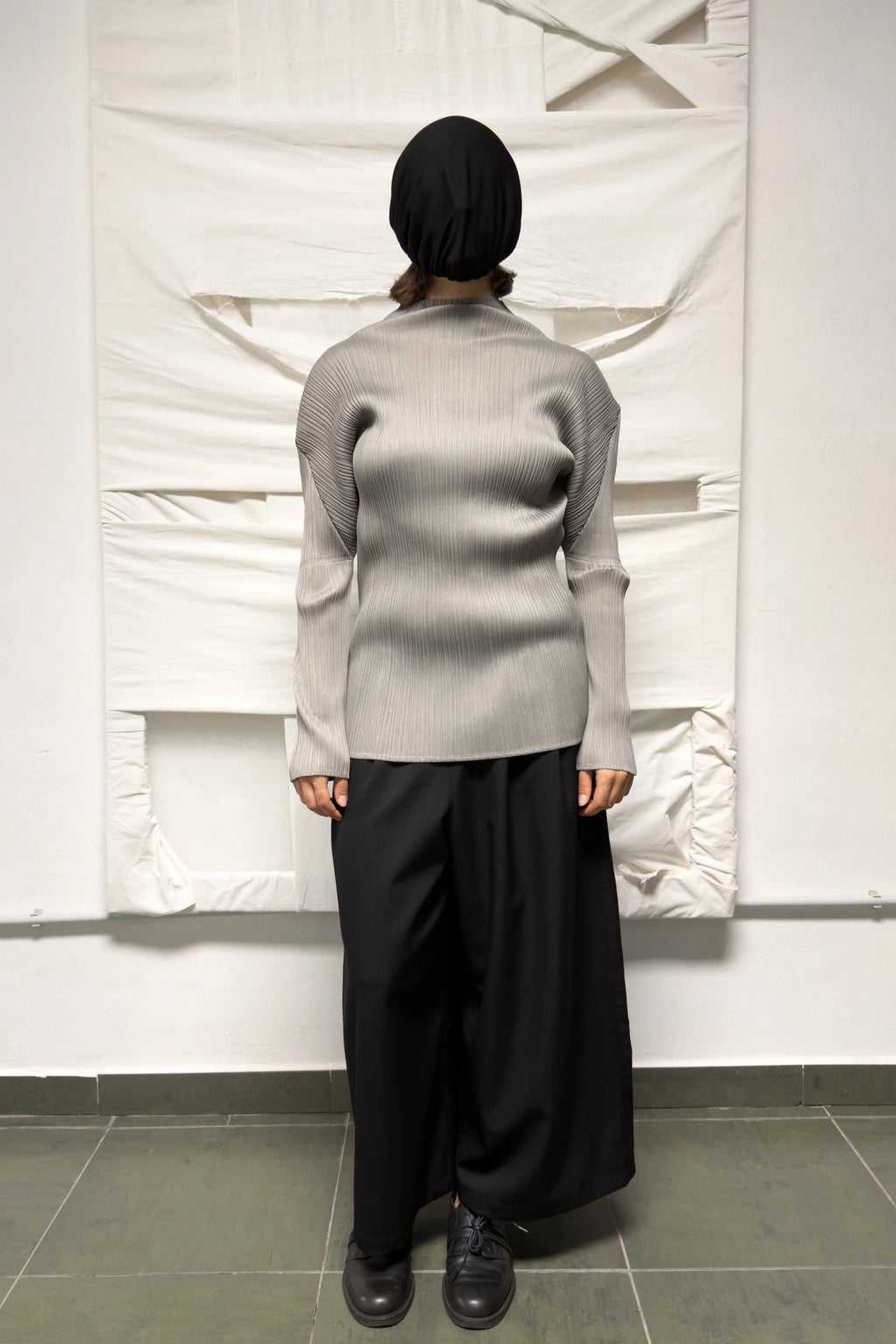 Issey Miyake Pleats Please top – back view | Recente Studio