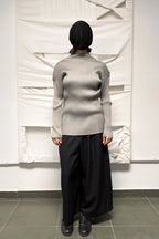 Issey Miyake Pleats Please top – back view | Recente Studio