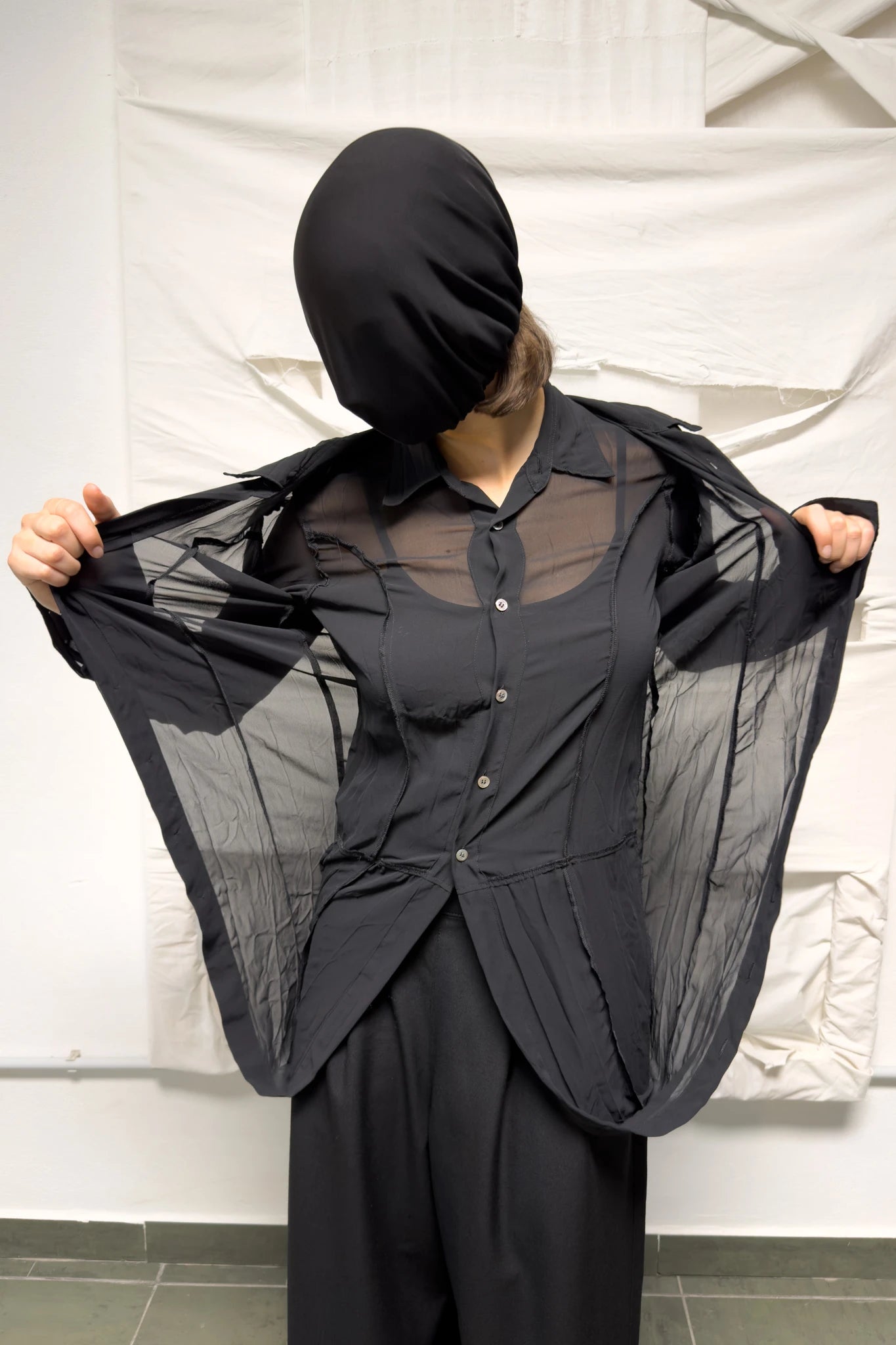 Junya Watanabe long double-layered shirt – fabric detail view | Recente Studio