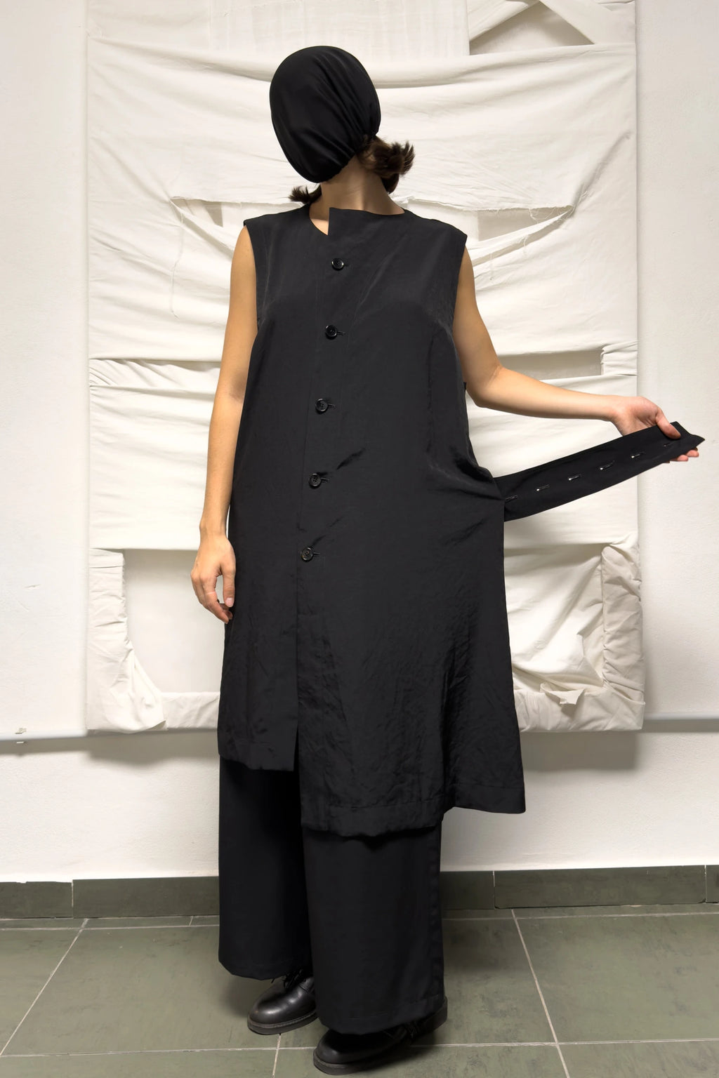 Ground Y Yohji Yamamoto long vest – collar detail | Recente Studio