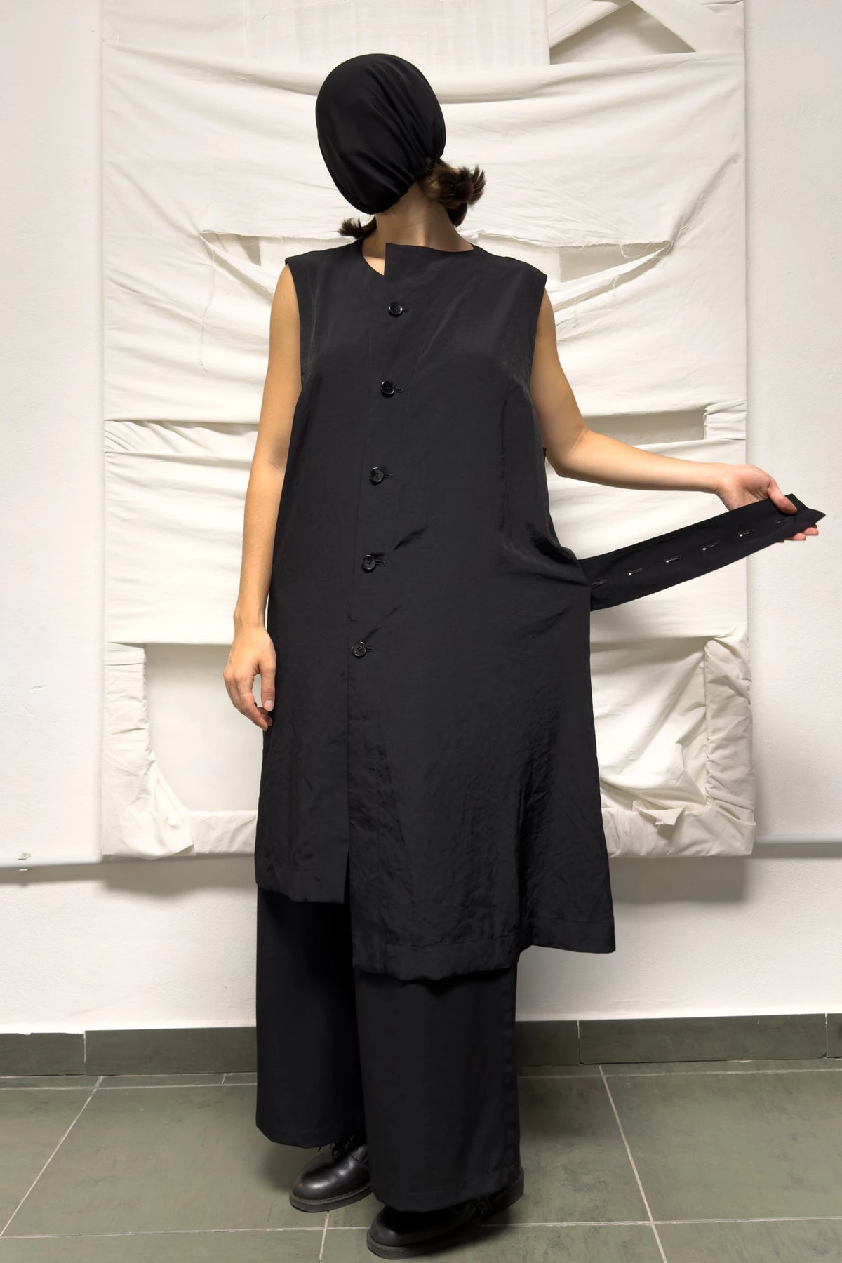 Ground Y Yohji Yamamoto long vest – collar detail | Recente Studio