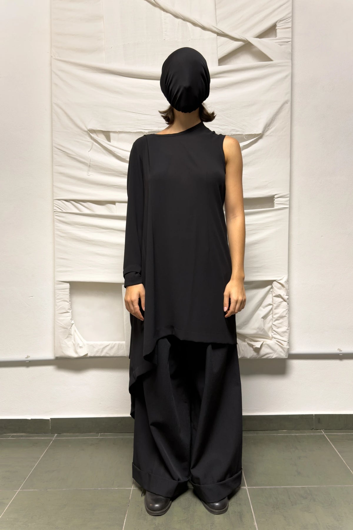 Comme des Garçons A/W 1991 asymmetrical dress – front view | Recente Studio