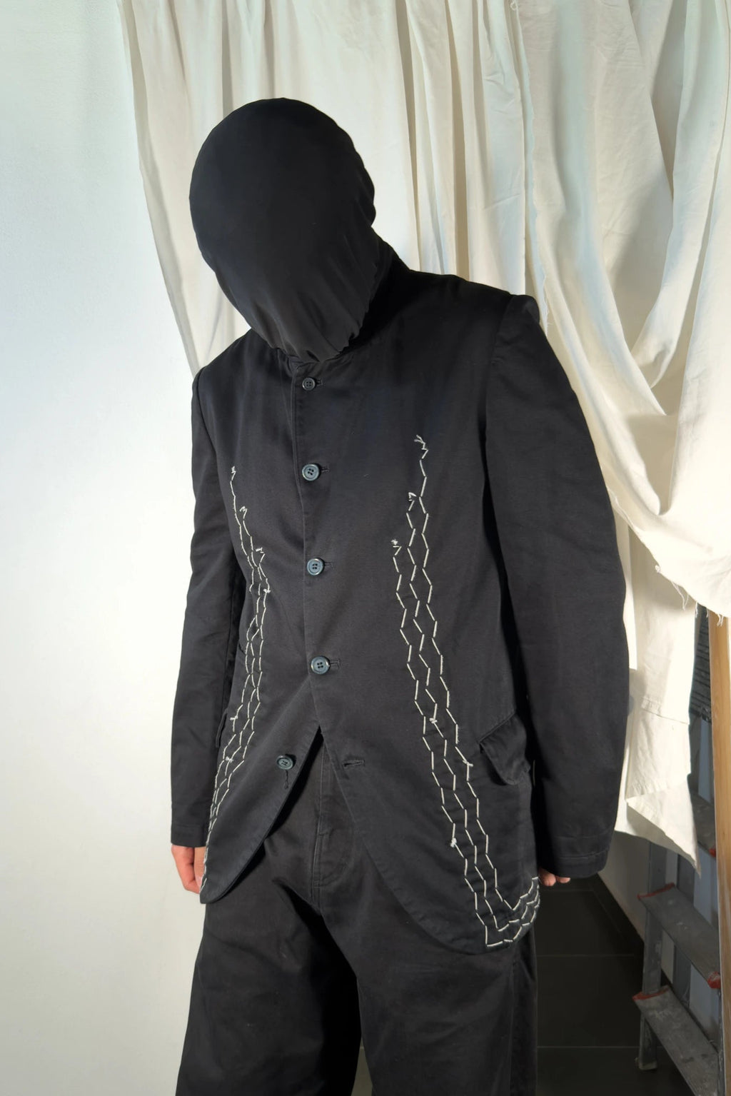 Comme des Garçons Homme Plus 2000s chains jacket – collar detail | Recente Studio