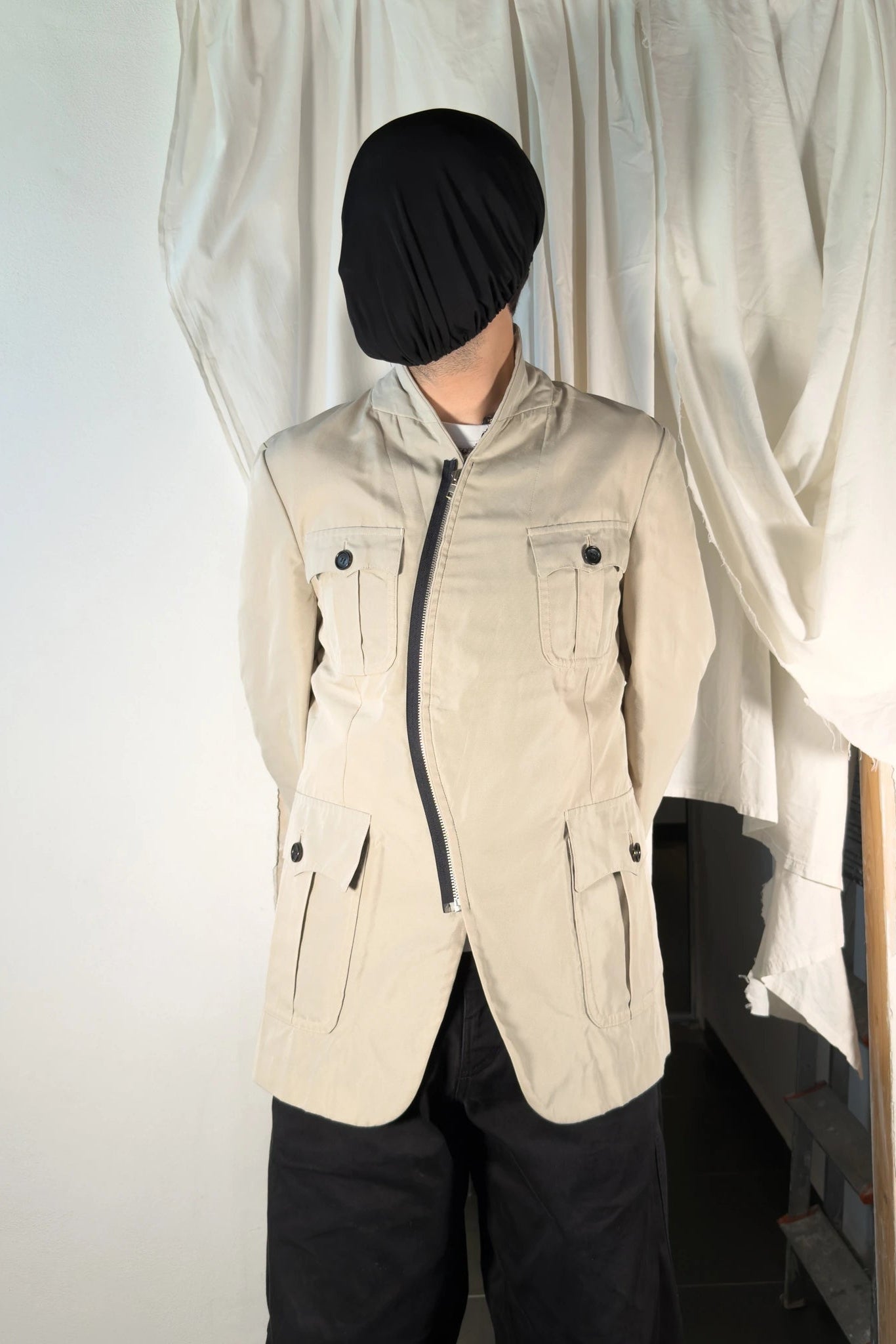 Comme des Garçons Homme Plus S/S 2003 asymmetrical zip jacket – detail view | Recente Studio