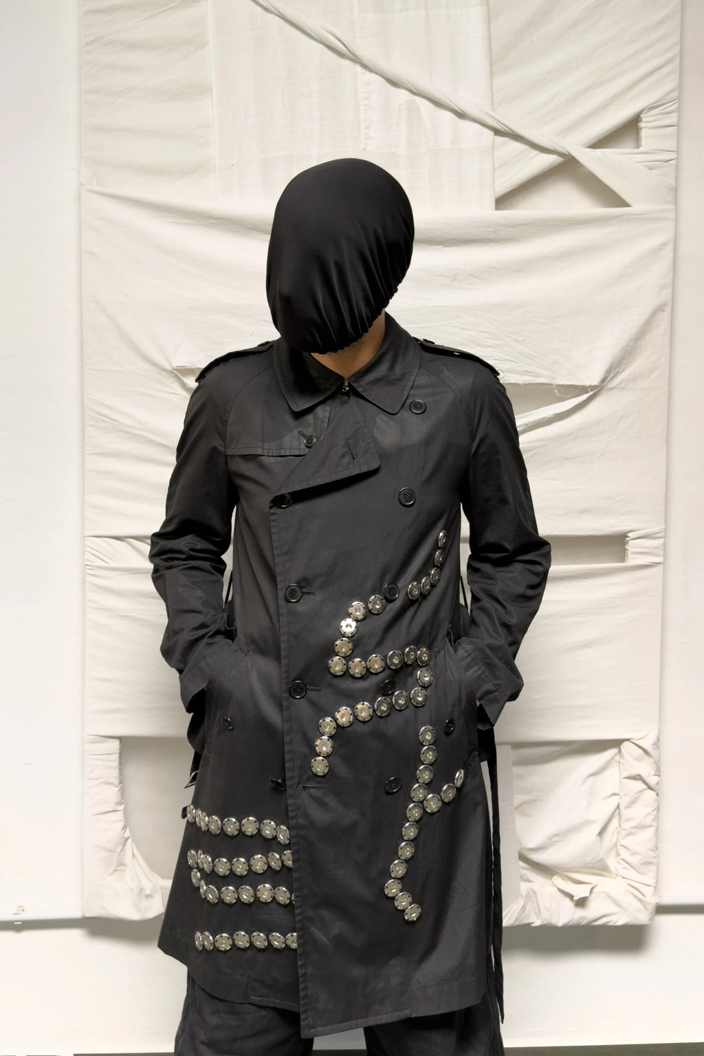 Comme des Garçons Homme Plus S/S 2016 buttons trench – buttons detail view | Recente Studio