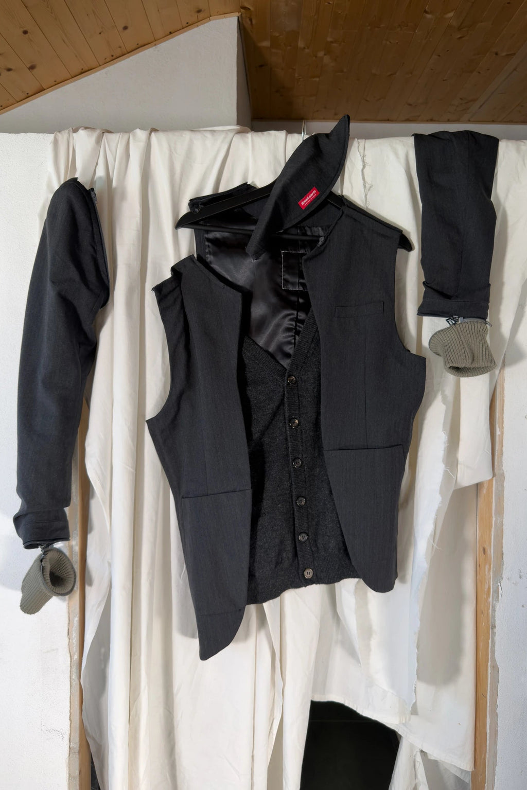 Undercover Small Parts AW98 cardigan-jacket – side view | Recente Studio