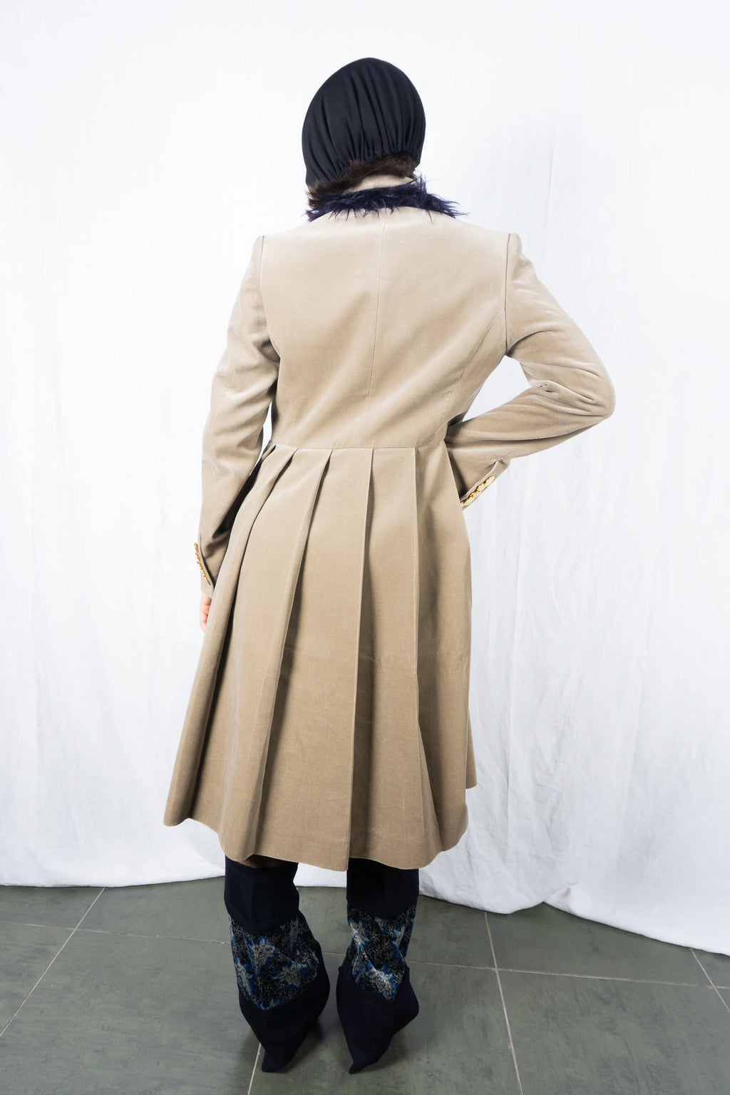 Undercover AW16 pleated velvet coat – pleat detail | Recente Studio