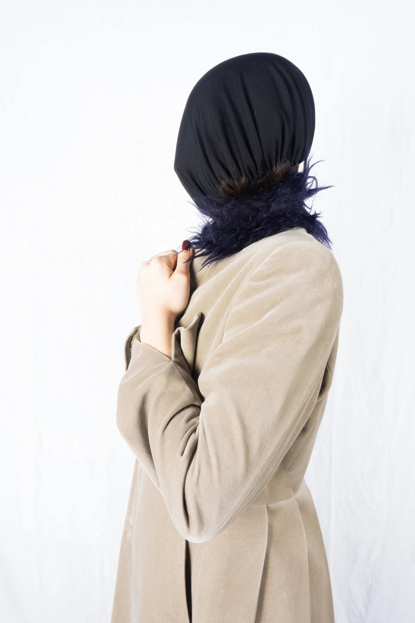 Undercover AW16 pleated velvet coat – side view | Recente Studio