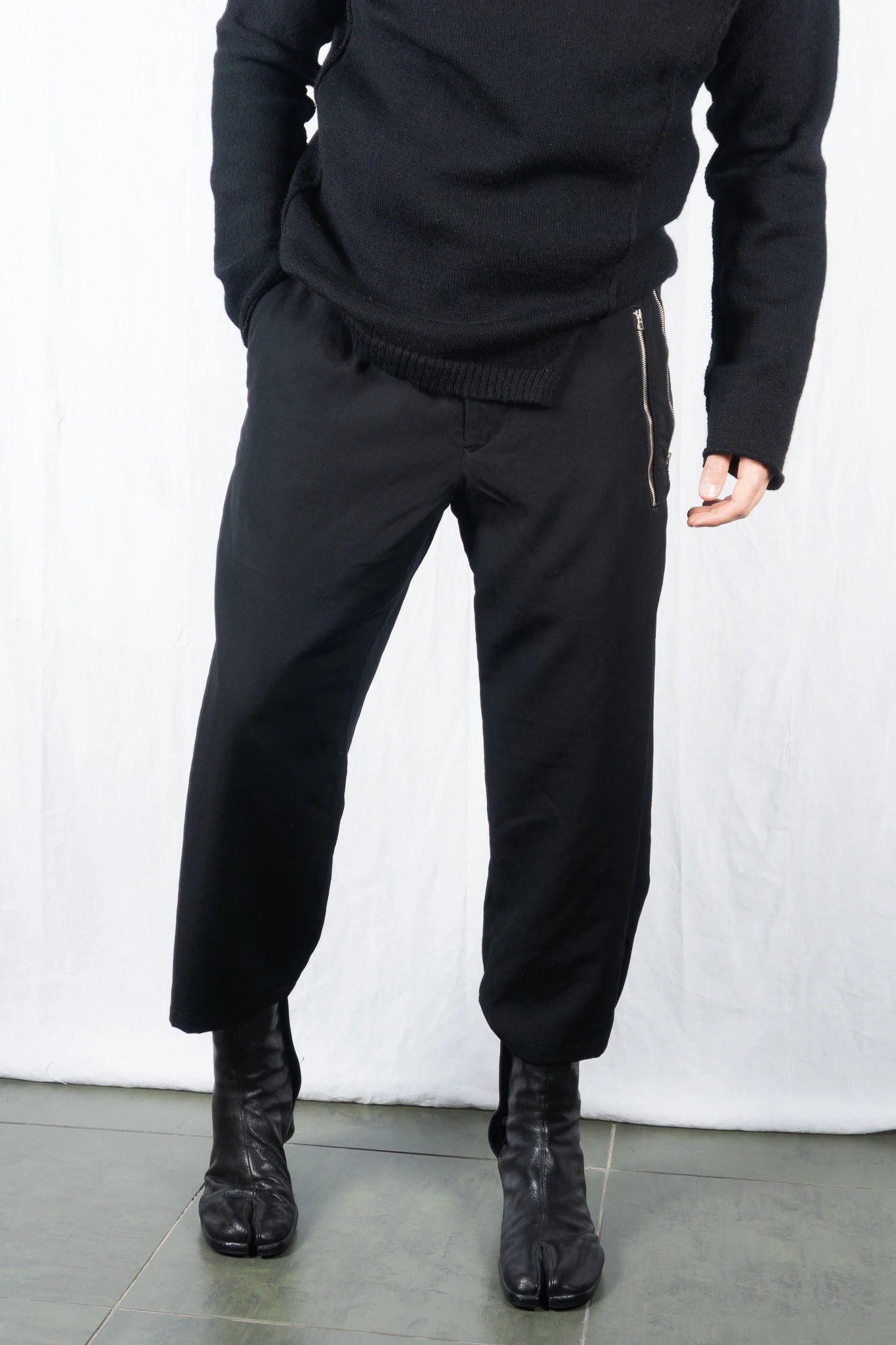 Yohji Yamamoto Pour Homme S/S 2019 double zipper pants – back view | Recente Studio